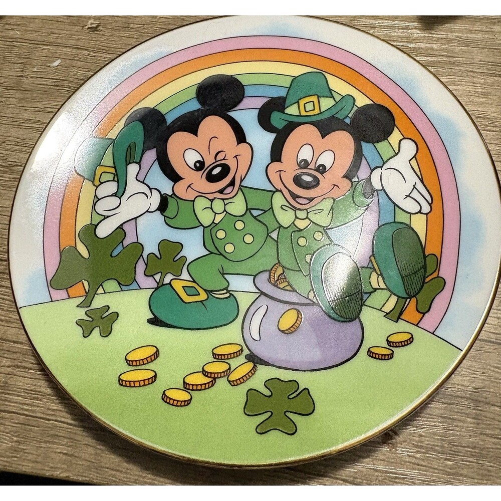 NEW ENGLAND COLLECTORS SOCIETY'S DISNEY MINI PLATE MORTY FERDIE IRELAND
